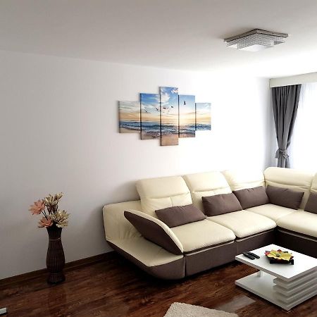 Seaside Home Apartment 曼加利亚 外观 照片