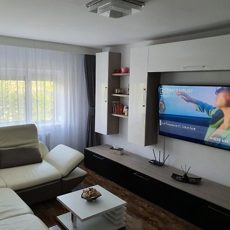 Seaside Home Apartment 曼加利亚 外观 照片